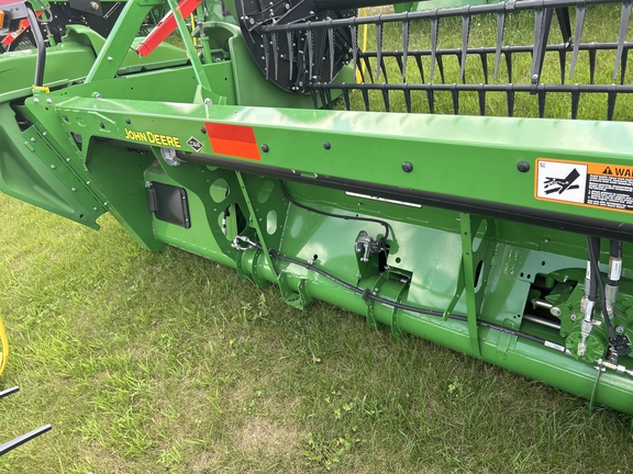 2022 John Deere RD40F Header Combine