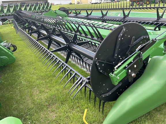 2022 John Deere RD40F Header Combine