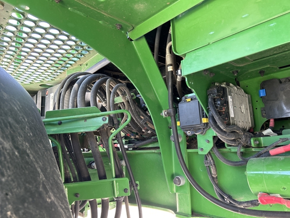 2023 John Deere 612R Sprayer/High Clearance