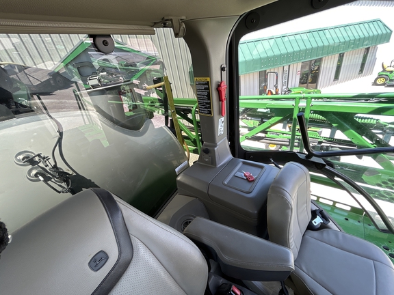 2023 John Deere 612R Sprayer/High Clearance