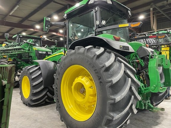 2023 John Deere 8R 410 Tractor