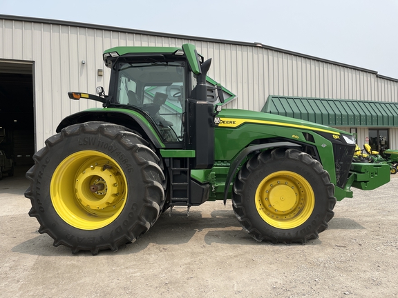 2023 John Deere 8R 410 Tractor