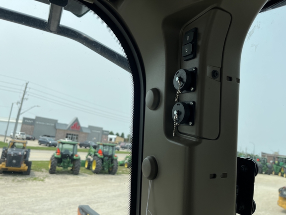 2023 John Deere 8R 410 Tractor