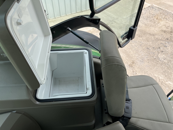 2023 John Deere 8R 410 Tractor