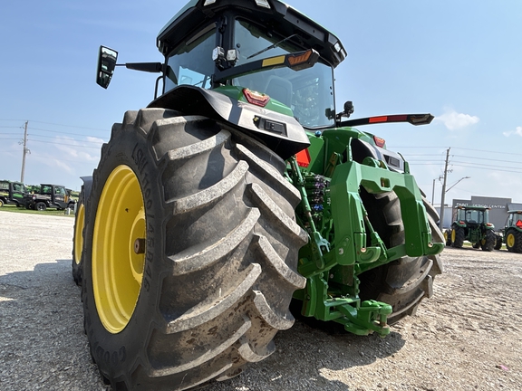 2023 John Deere 8R 410 Tractor