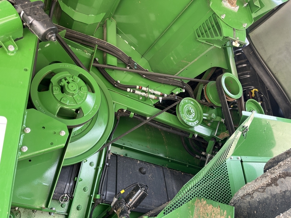 2023 John Deere S790 Combine