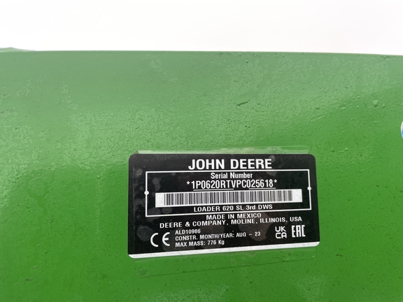 2023 John Deere 620R Loader