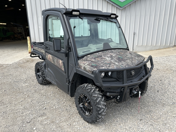 2021 John Deere XUV 835R ATV