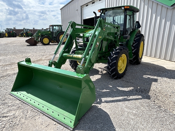 2016 John Deere 5100E Tractor