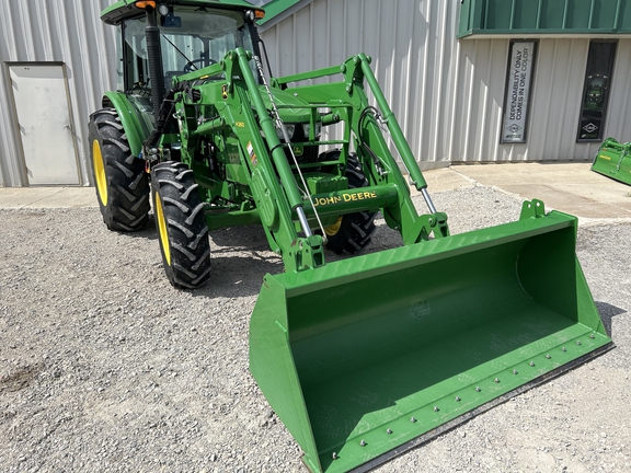 2016 John Deere 5100E Tractor