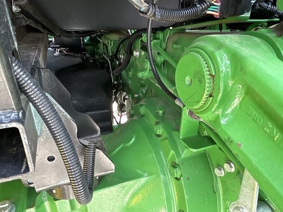 2016 John Deere 5100E Tractor