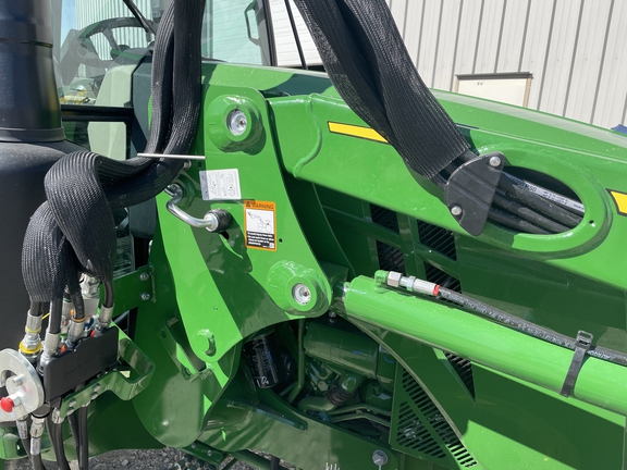 2024 John Deere 520M Loader