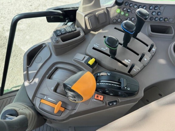 Additional image Model Thumbnail