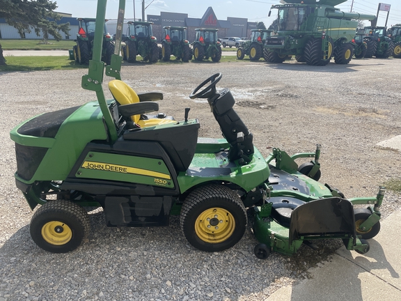 2022 John Deere 1550 Mower/Front Deck