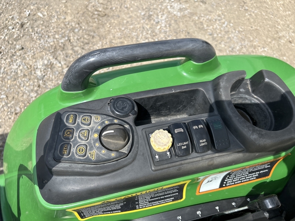 2017 John Deere 3039R Tractor Compact