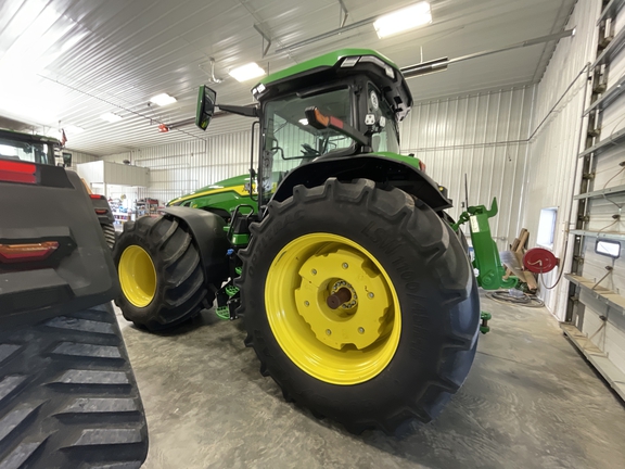 2023 John Deere 8R 410 Tractor