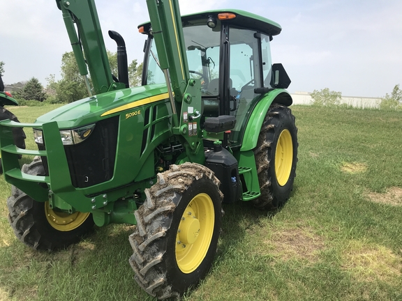 2023 John Deere 5090E Tractor