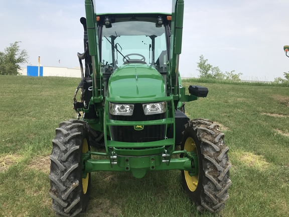 2023 John Deere 5090E Tractor