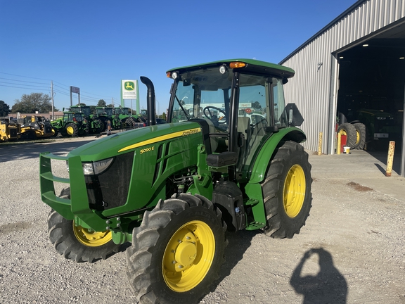 2023 John Deere 5090E Tractor