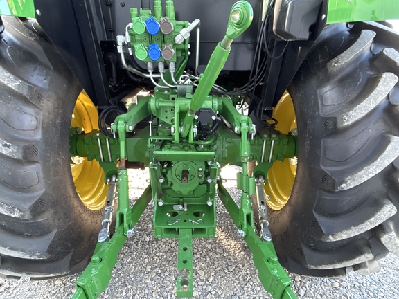 2023 John Deere 5090E Tractor