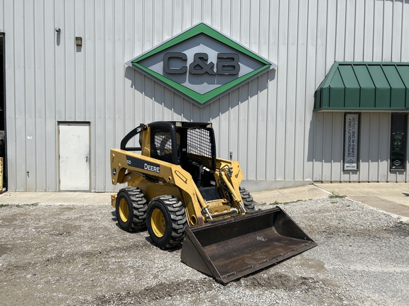 2009 John Deere 325 Skid Steer Loader