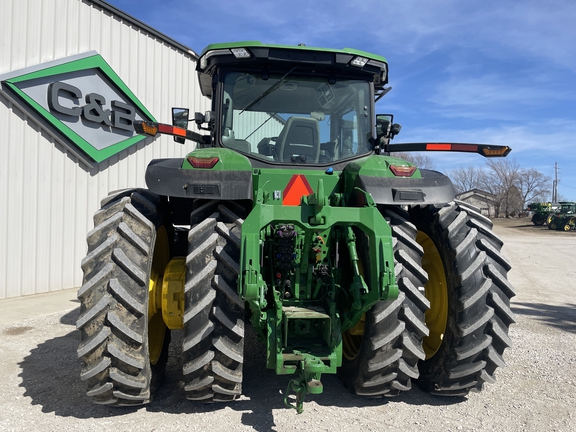 2022 John Deere 8R 410 Tractor