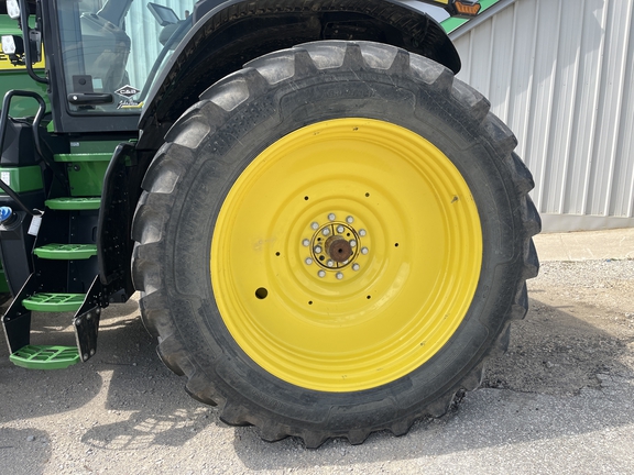 2022 John Deere 8R 410 Tractor