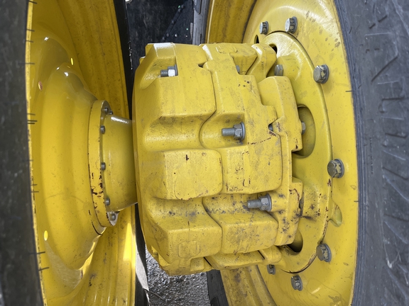 2022 John Deere 8R 410 Tractor