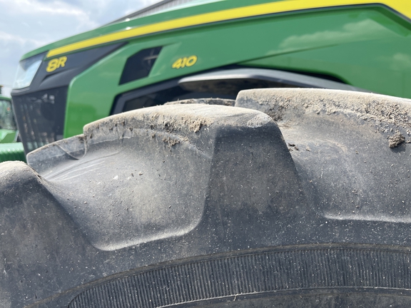 2022 John Deere 8R 410 Tractor