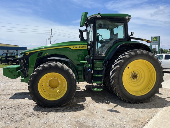 2022 John Deere 8R 410 Tractor