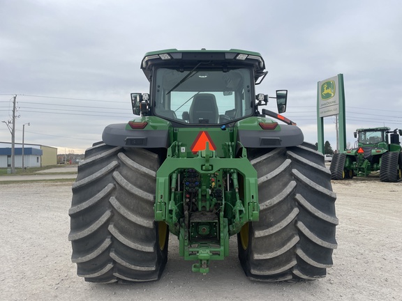 2022 John Deere 8R 410 Tractor