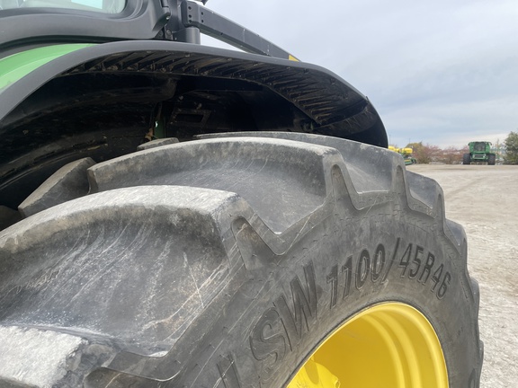 2022 John Deere 8R 410 Tractor