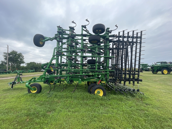 2023 John Deere 2230FH Field Cultivator