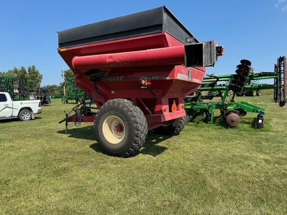 2014 Brent 576 Grain Cart