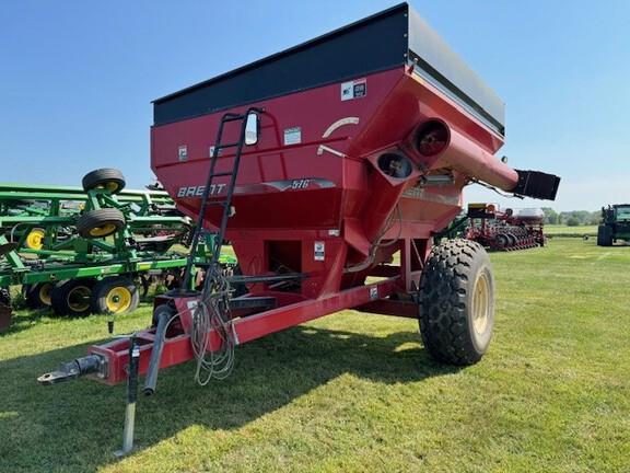 2014 Brent 576 Grain Cart