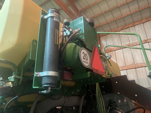 2022 John Deere 1775NT Planter