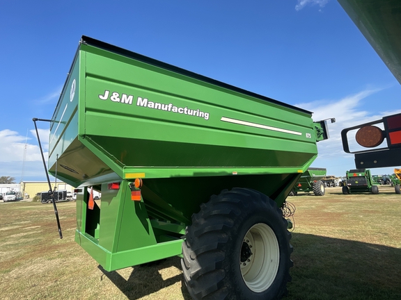 J&M 875 Grain Cart