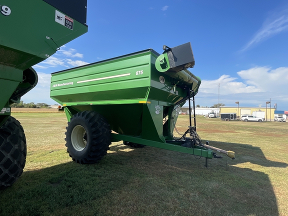 J&M 875 Grain Cart