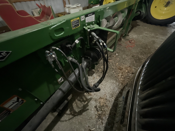 2023 John Deere C8R Header Corn Head