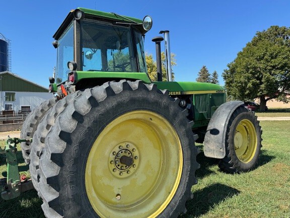 John Deere 4955 Tractor