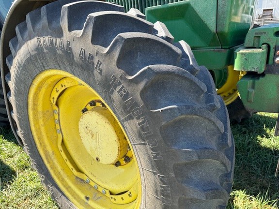 John Deere 4955 Tractor