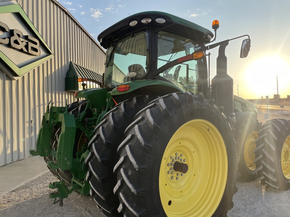 2019 John Deere 8370R Tractor