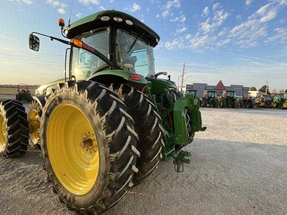 2019 John Deere 8370R Tractor