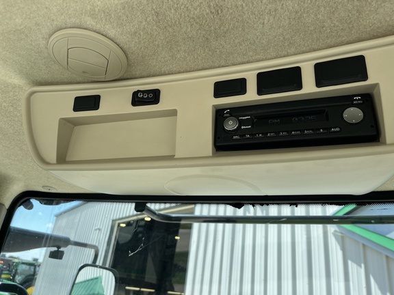 2019 John Deere 8370R Tractor