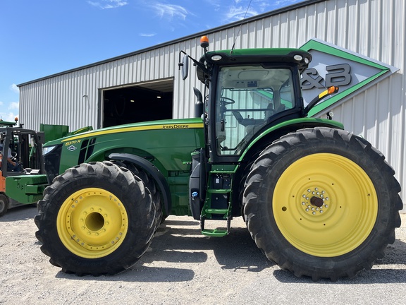 2019 John Deere 8370R Tractor