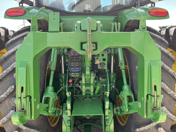 2019 John Deere 8370R Tractor