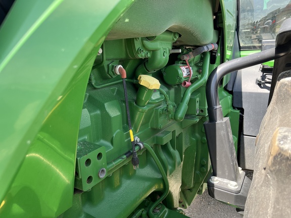 2019 John Deere 8370R Tractor