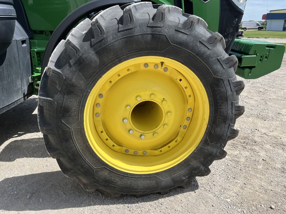 2019 John Deere 8370R Tractor