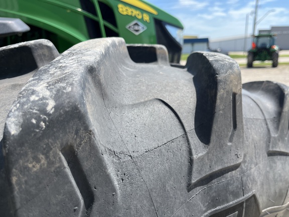 2019 John Deere 8370R Tractor