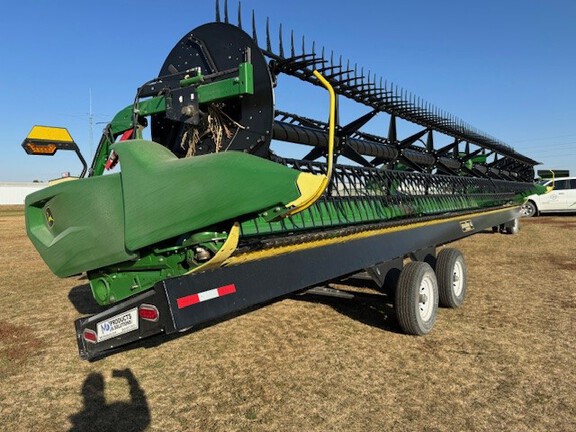 2022 John Deere RD40F Header Combine